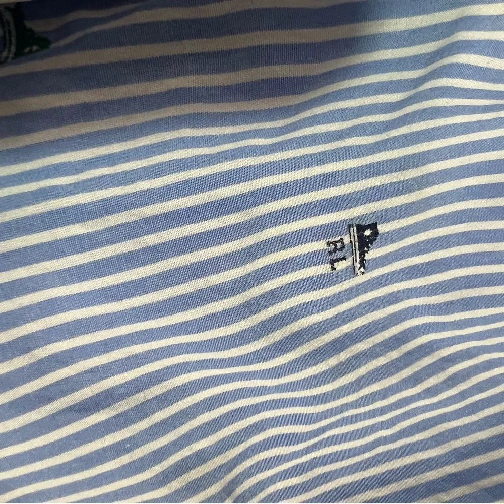 Ralph Lauren Natural stretch Boys striped sneaker Button down.  Size L.